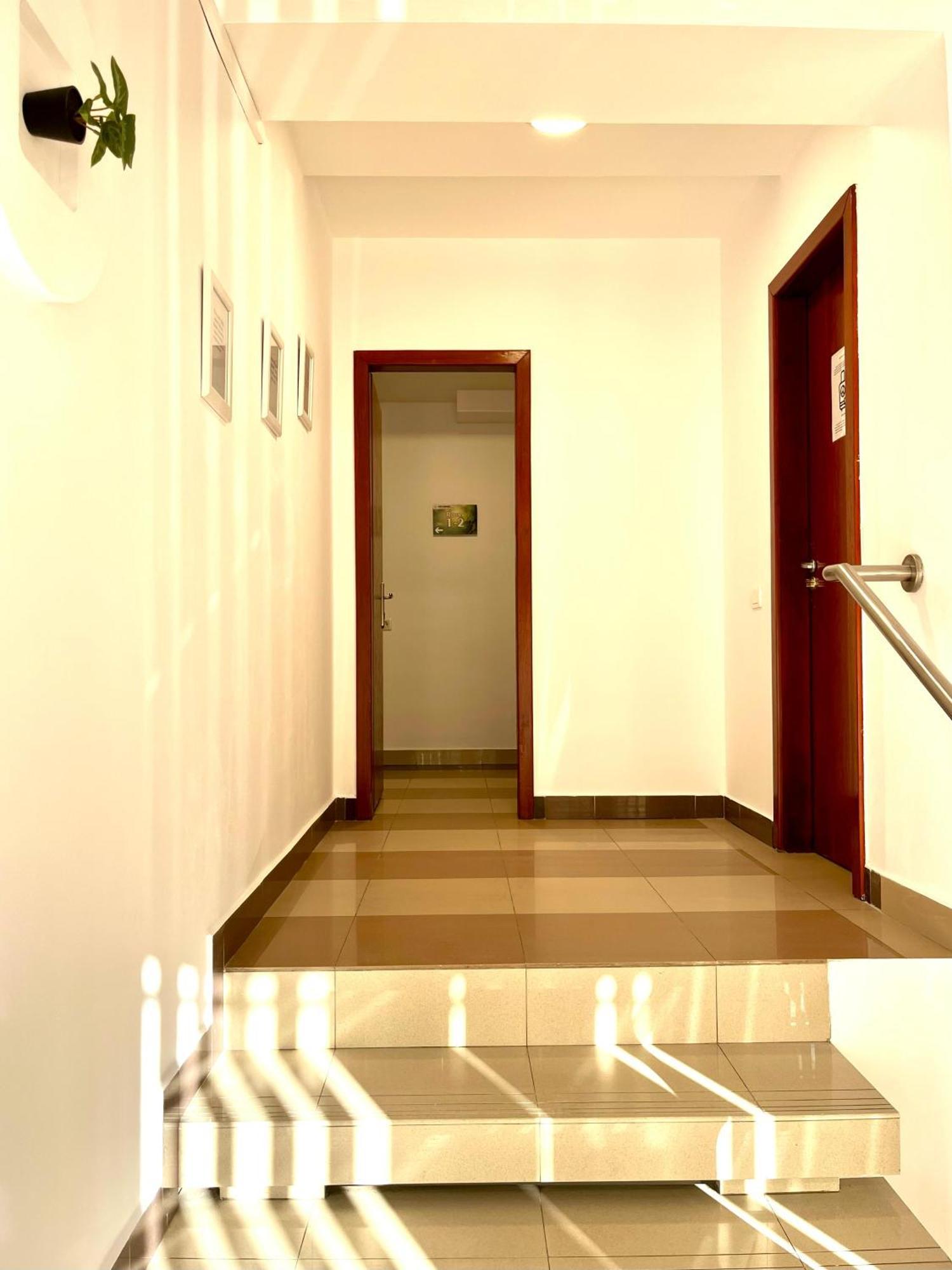 Cozy Hideout - Condo Hotel Timisoara Exterior photo